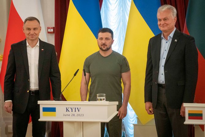 Volodimir Zelenski Andžej Duda Gitanas Nauseda Volodimir Zelenski Andžej Duda Gitanas Nauseda