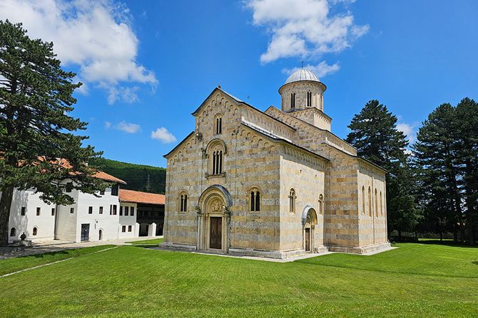 Patrijarh Porfirije Manastir Visoki Dečani