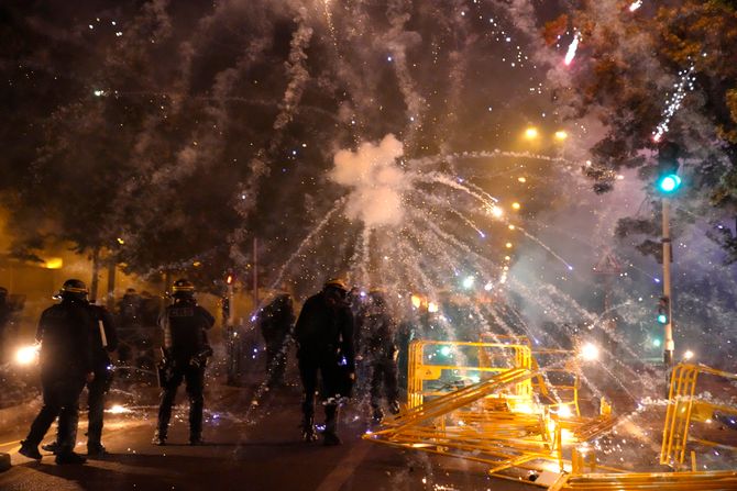 Neredi u Francuskoj zbog policijske brutalnosti