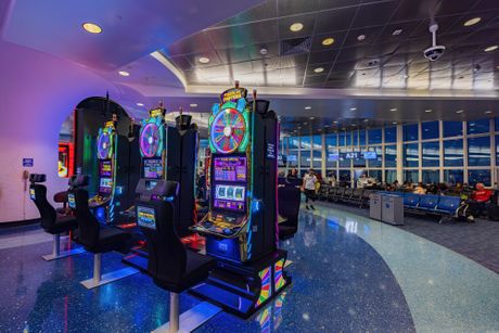 Las Vegas aerodrom Harry Reid slotovi slot mašine