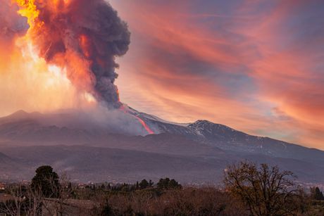 Vulkan Etna erupcija