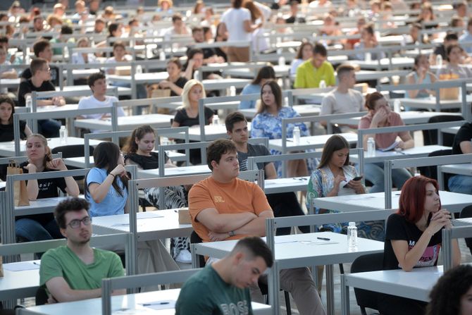 FON PRIJEMNI MILIĆEVIĆ FON PRIJEMNI MILIĆEVIĆ