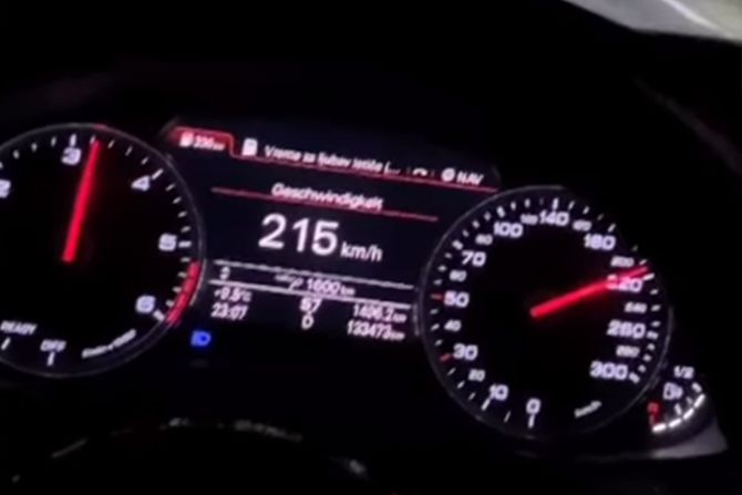 Brza vožnja 215 Brza vožnja 215