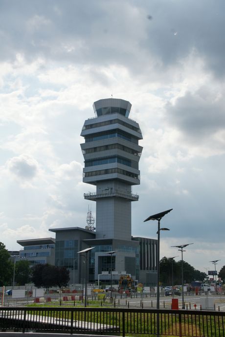 Aerodrom Nikola Tesla toranj