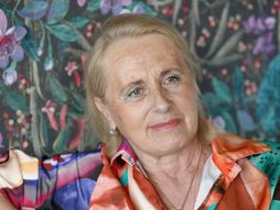 Pesnikinja Nada P. Benderać