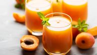 Sirup od kajsija: Starinski recept za sok koji može dugo da stoji