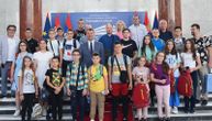 Predsednik Mirović ugostio mališane sa Kosova i Metohije