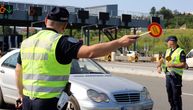 Uzeo kokain, kanabis i lekove, pa seo za volan: Policajci se šokirali kad su zaustavili vozača u Ivanjici