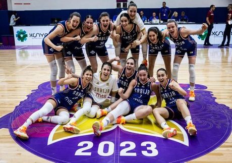 Mlada ženska košarkaška reprezentacija Srbije
