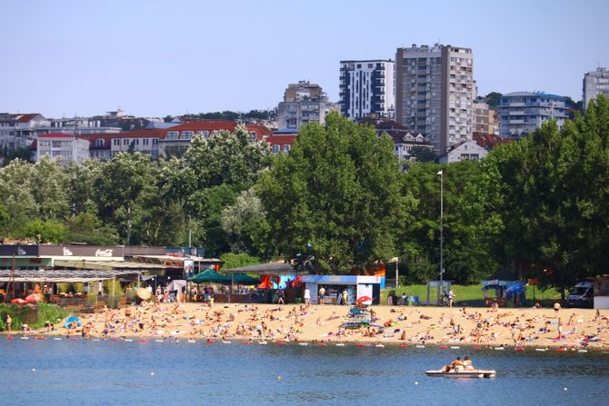 Ada Ciganlija topli dan letnji dan lep dan toplo vreme tropski talas