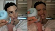 "Piće mamino mleko po cenu života": Tara Simov se mazila sa sinom, pa otkrila kakav problem ima