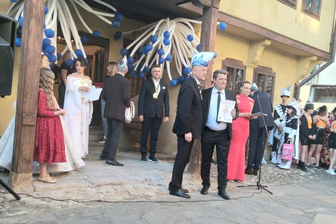 Karneval u Leskovcu Karneval u Leskovcu