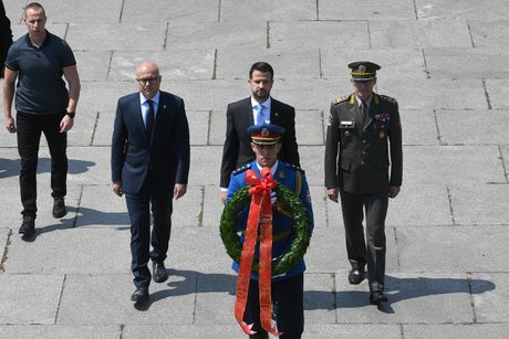 Avala venci Miloš Vučević i Jakov Milatović Avala venci Miloš Vučević i Jakov Milatović