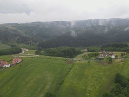 Bisa i Dejan Nikolić  sačuvali dedino ognjište kuća na visovima Suvobora