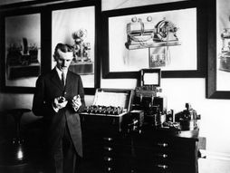 Nikola Tesla, naučnik