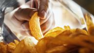 Šokantno otkriće o čipsu i slatkišima: Kompanije prave hranu koja deluje kao droga
