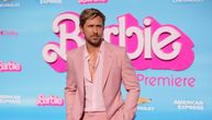Gospodo, nosite roze, to ne umanjuje vašu muškost: Rajan Gosling je pravi dokaz za to