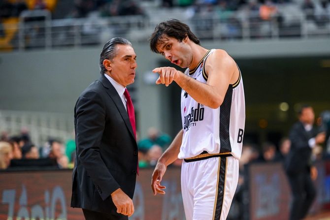 Serđo Skariolo, Miloš Teodosić Serđo Skariolo, Miloš Teodosić