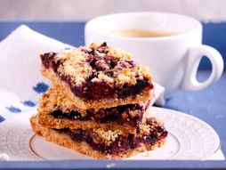 kocke od borovnice, poslastica, desert, desert od borovnice, slatkiš