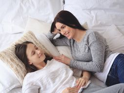 Mama i ćerka, mama i dete, tinejdžerka