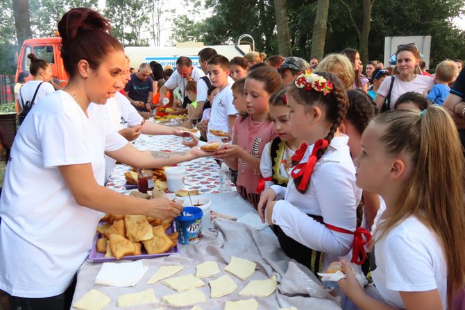 Petrovdan, Mačva, Petrovdanske lile Petrovdan, Mačva, Petrovdanske lile