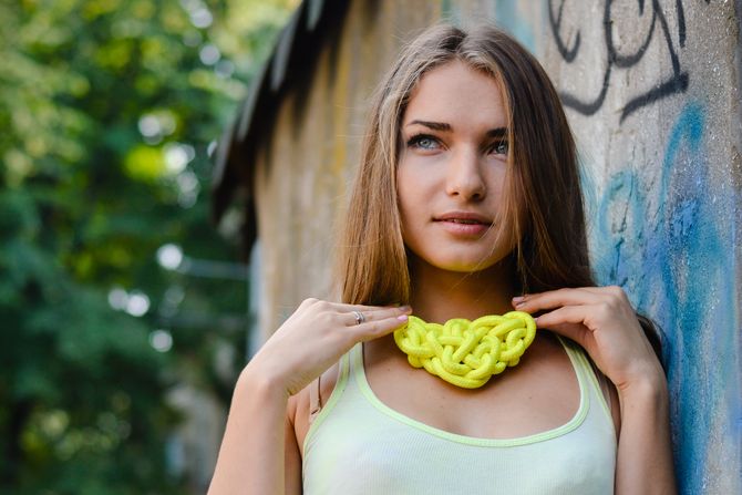 moda, leto, letnja boja, trend boja, šartrez boja moda, leto, letnja boja, trend boja, šartrez boja