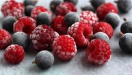 Povučeno određeno smrznuto voće: Sumnja se na kontaminaciju hepatitisom A i listerijom