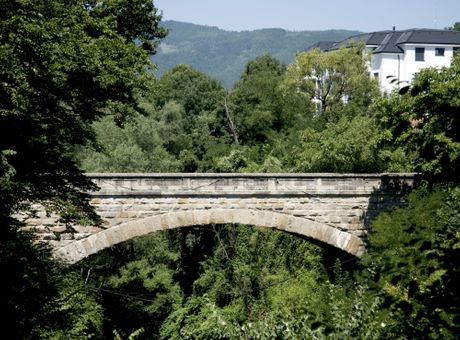 Kameni most, reka Moravica