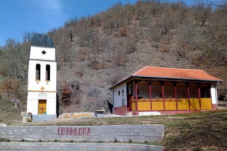 Obnovljena crkva Svetog Nikole Obnovljena crkva Svetog Nikole