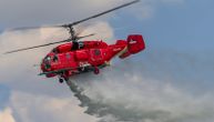 Helikopteri MUP gase požar na deponiji u Užicu: Protiv plamena se bore Kamov i Airbus