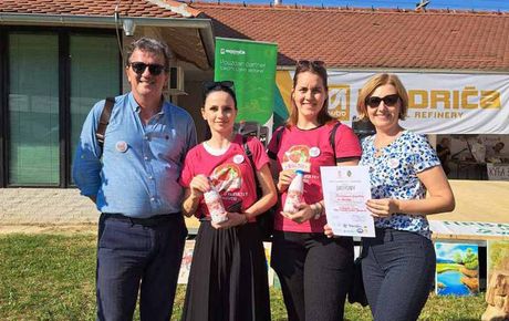 Prvo mesto studenata sa Tehnološkog fakulteta iz Leskovca na takmičarskoj izložbi proizvoda od maline