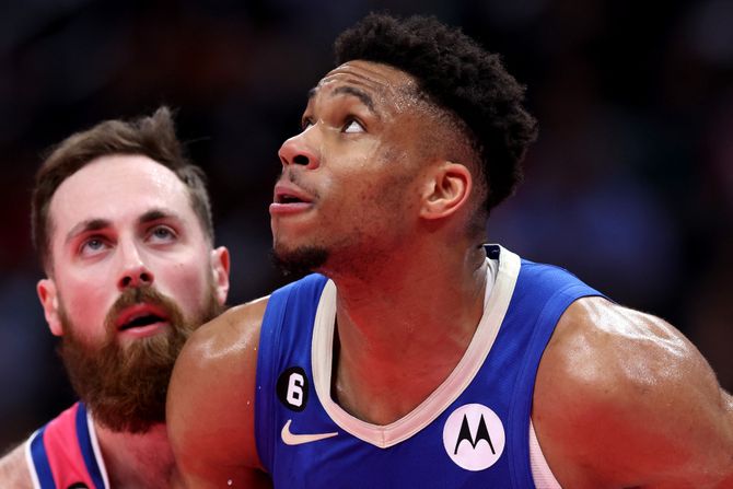 Džej Haf i Janis Adetokumbo, Vašington - Milvoki Džej Haf i Janis Adetokumbo, Vašington - Milvoki