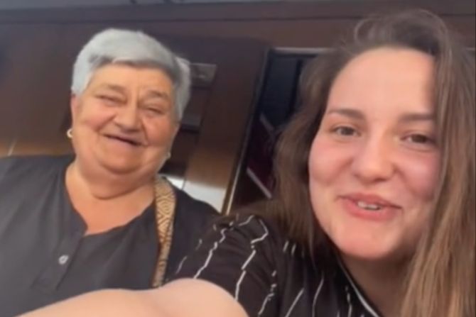 baba, unuka, more baba, unuka, more