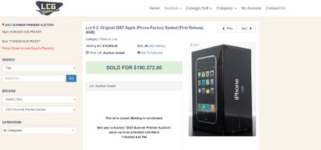 Prvi iPhone aukcija