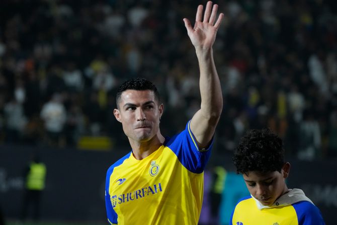 Kristijano Ronaldo Kristijano Ronaldo