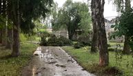 U Sloveniji haos zbog nevremena: Bujica odnela krave i deo mosta, brojne kuće ugrožene, usledila evakuacija