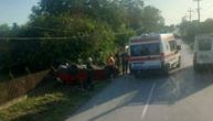 U udesu u Obrenovcu povređen mladić (28): Udario "golfom" u ogradu pa završio na krovu