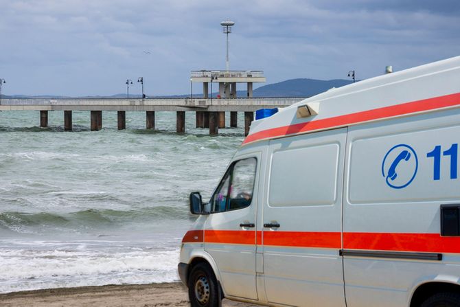 Bugarska Burgas plaža hitna pomoć Bugarska Burgas plaža hitna pomoć