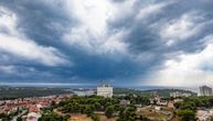 Strašno nevreme širom Hrvatske, u Sloveniji kritično, Italija je već pod vodom: Oblaci se kreću prema Srbiji!