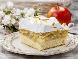 prevrnuta torta od jabuka