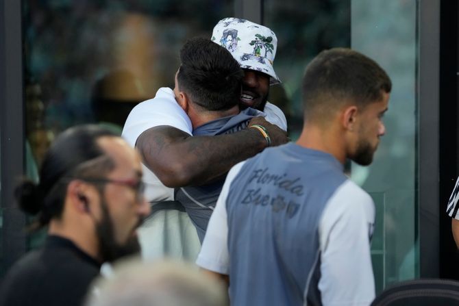 Lionel Mesi i Lebron Džejms Lionel Mesi i Lebron Džejms