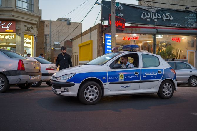 Iranska Iran policija