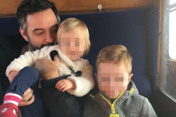 Colin S Eckworth Colin S Eckworth