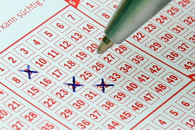 Lutrija, Tiket, Listić Lutrija, Tiket, Listić