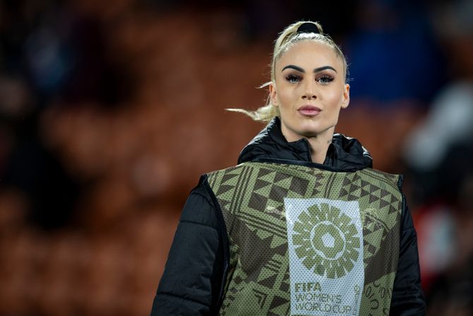 Ališa Leman, Ženska fudbalska reprezentacija Švajcarske Ališa Leman, Ženska fudbalska reprezentacija Švajcarske
