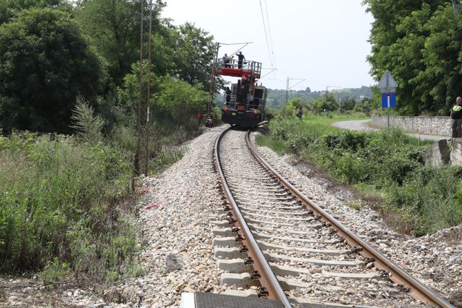 Vrčin sudar saobraćajna nesreća auto voz