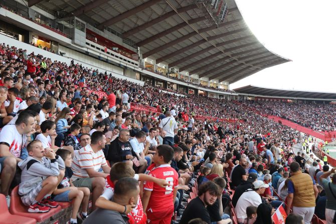 FK Crvena zvezda - FK Fiorentina