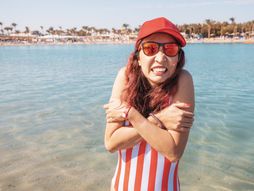 hipotermija, temperatura, devojka, zima