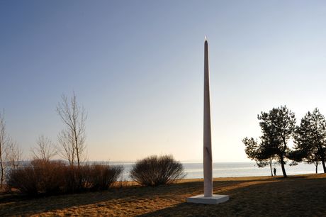 Spomenik Morisu Bavou