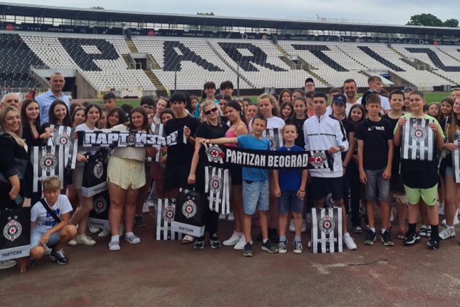 Mališani iz Kumanova Mališani iz Kumanova